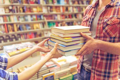 6 Best Bookstores in Arizona!